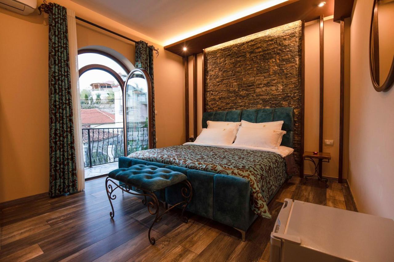 Vila Eden Boutique Hotel Korce Ngoại thất bức ảnh
