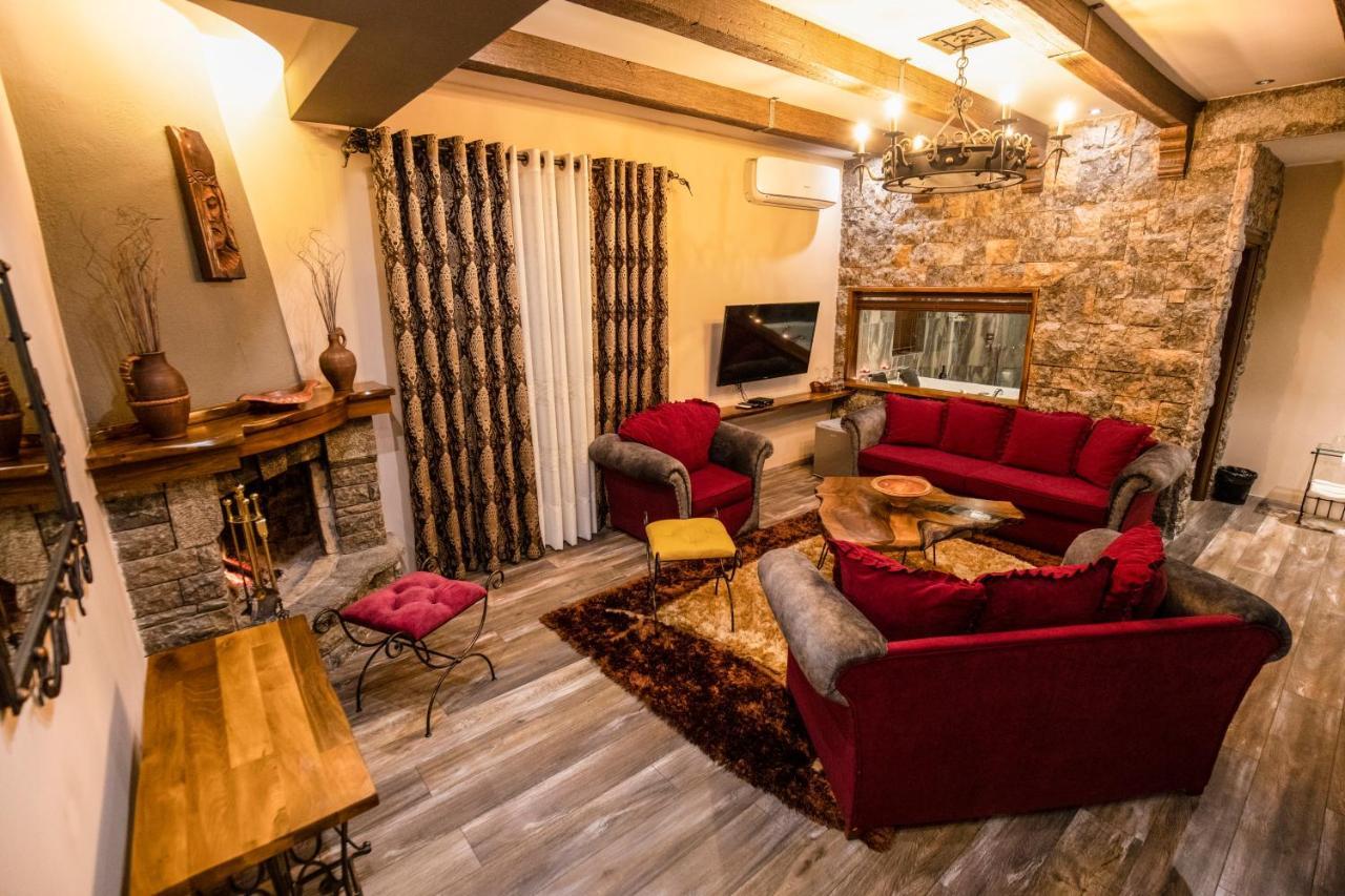 Vila Eden Boutique Hotel Korce Ngoại thất bức ảnh