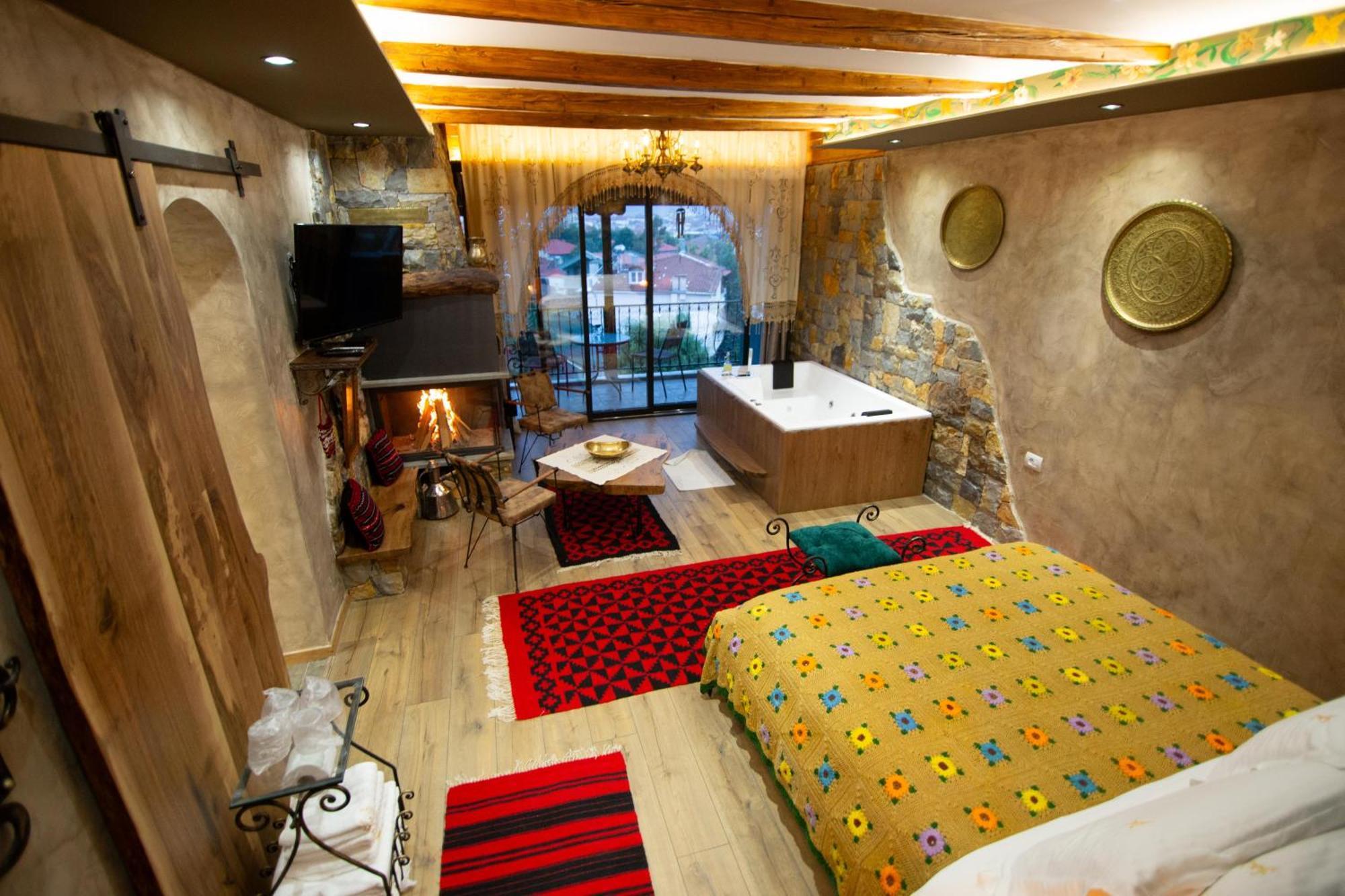 Vila Eden Boutique Hotel Korce Ngoại thất bức ảnh