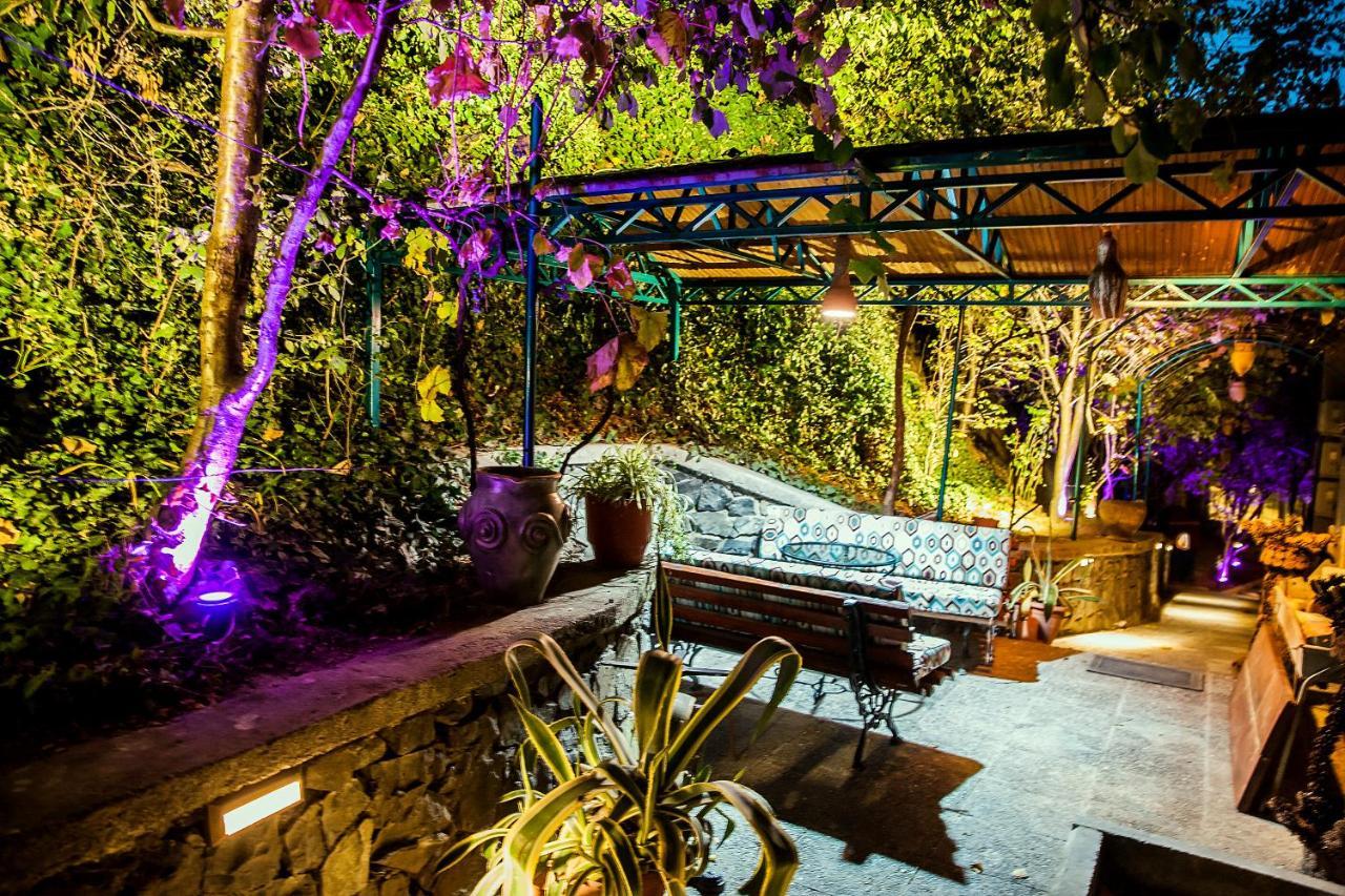 Vila Eden Boutique Hotel Korce Ngoại thất bức ảnh